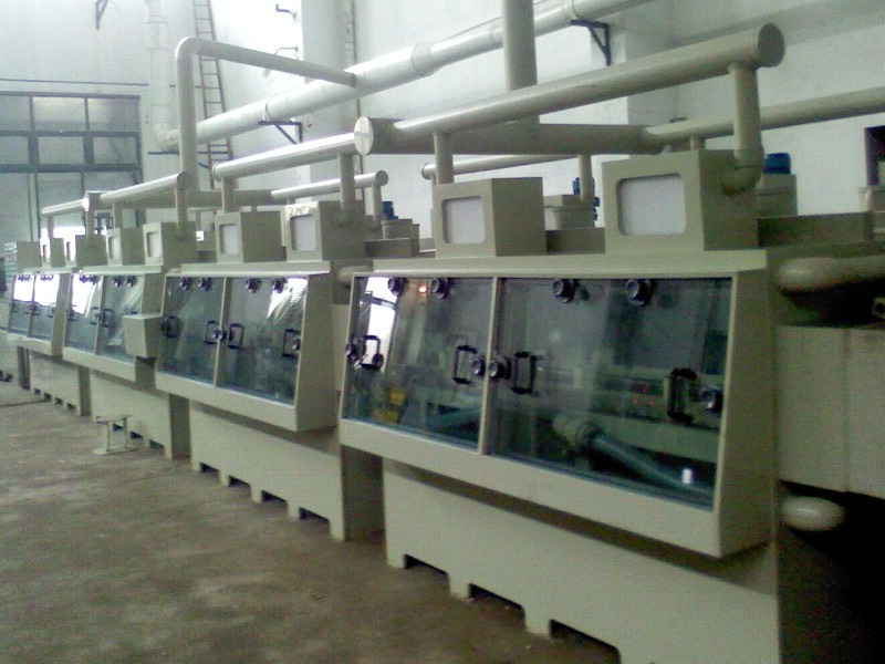 Etching machine for stainless steel sheet or press plate