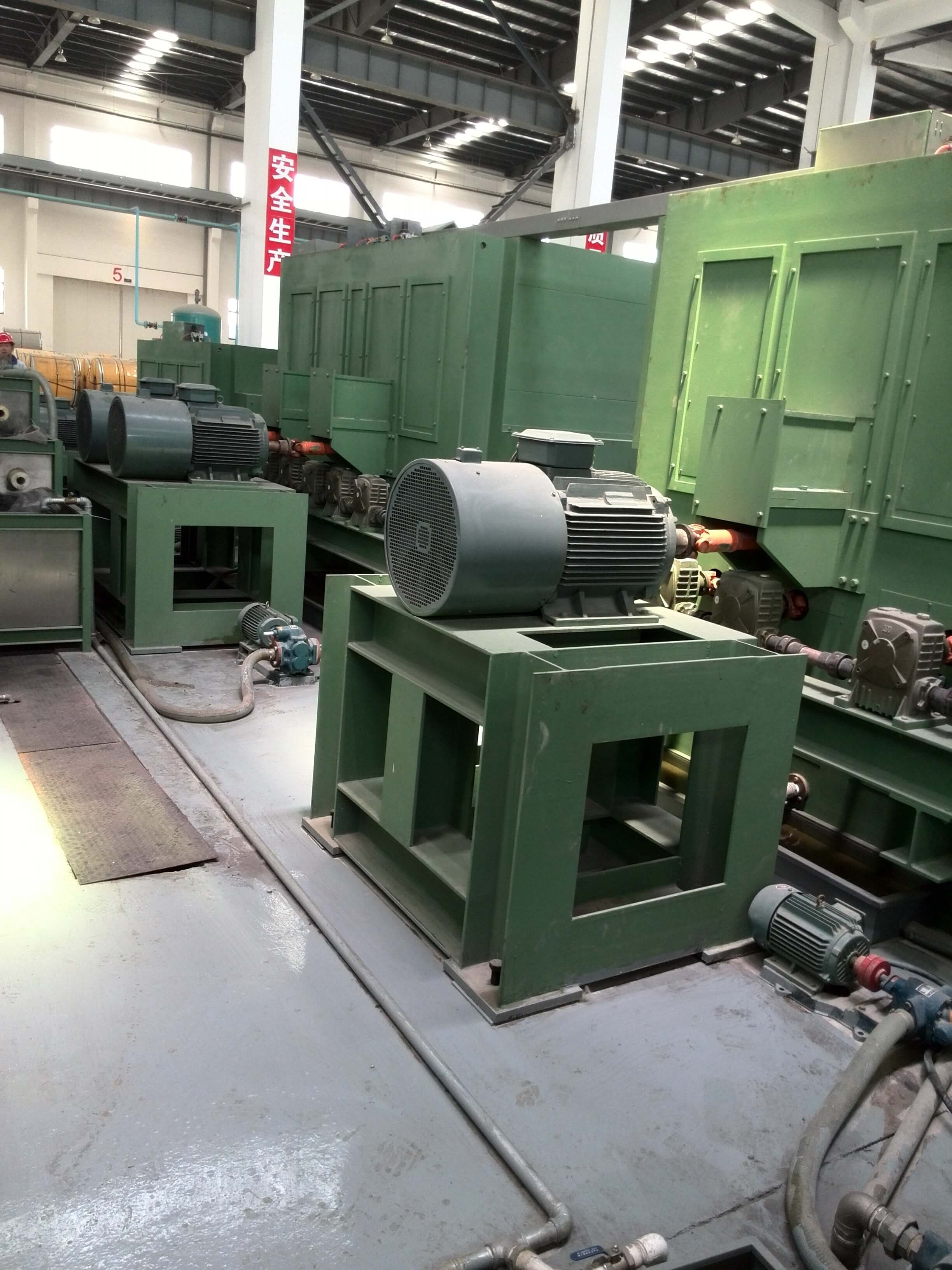 Stainless steel sheet precision Hairline and No.4 oil grinding line 3.jpg