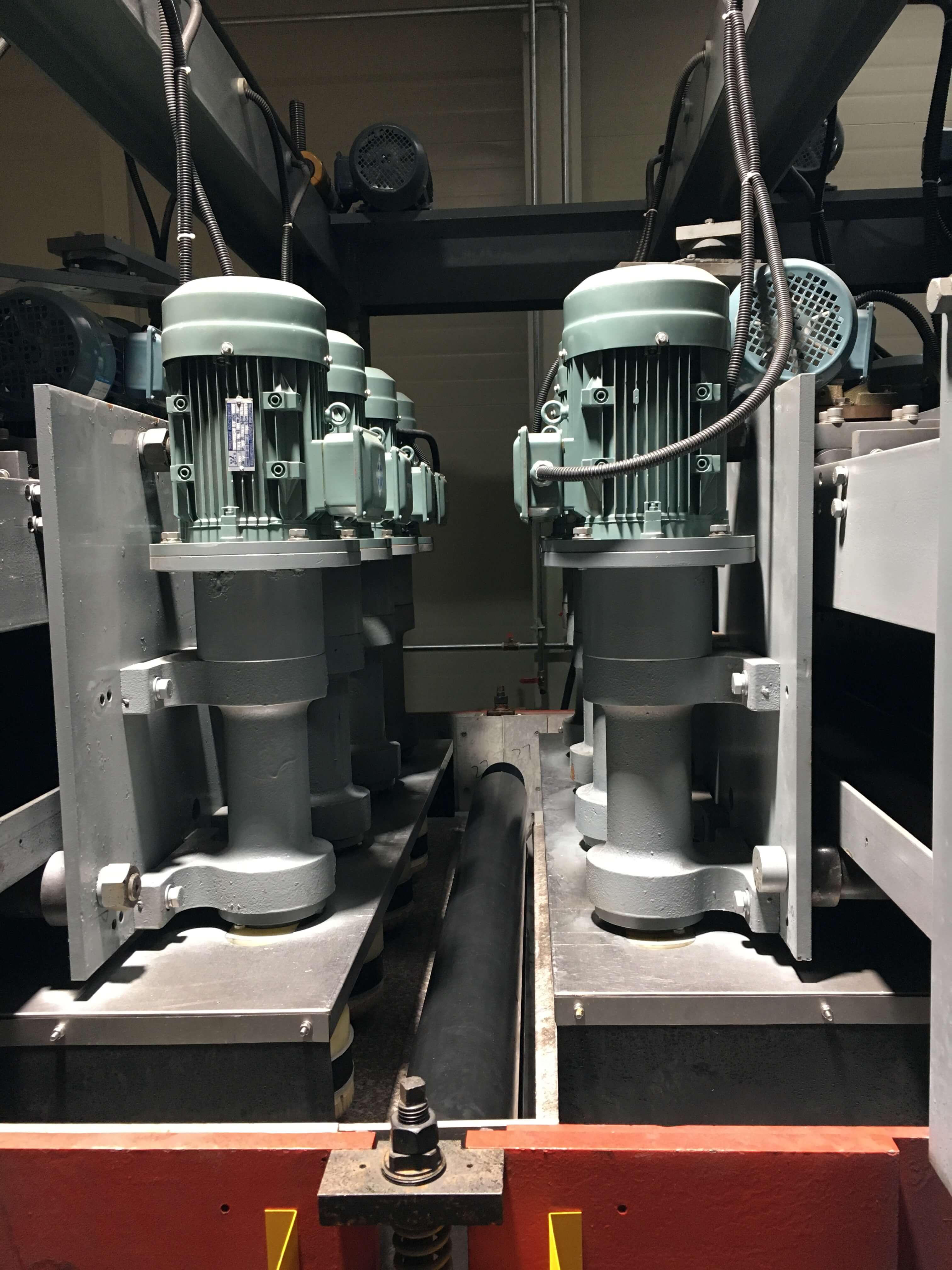 Stainless steel sheet 8k mirror polishing machine 7.JPG